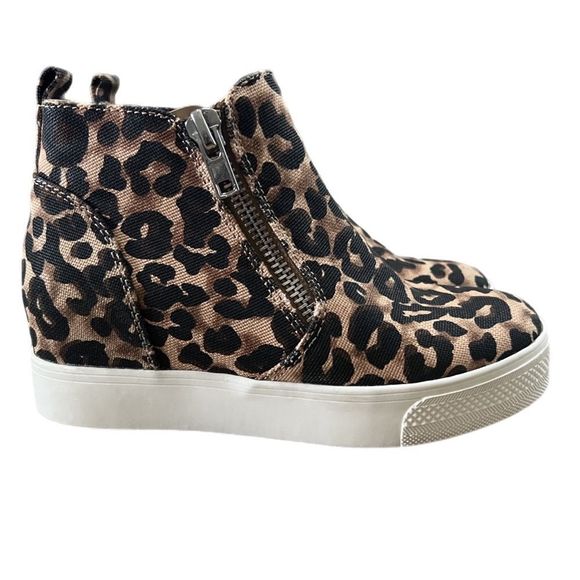Wedge Sneaker Size 